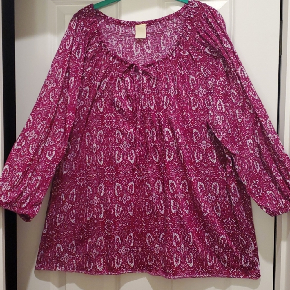 SALE pretty peasant top - Picture 1 of 5